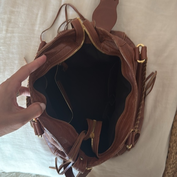 Authentic Balenciaga Moto City Bag Dark Camel GUC - Picture 7 of 10